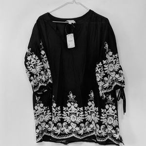 Tunic by Suzanne Betro Weekend